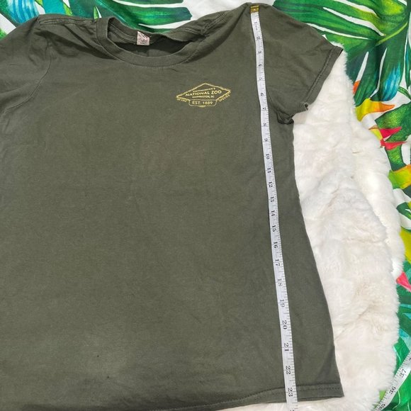 SMITHSONIAN Zoo Washington DC Small Green Brown Graphic Colorful Spring Tee - Picture 5 of 9